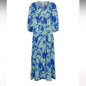 LIKE NEW 100% linen Kivari Juniper Maxi Dress in size small